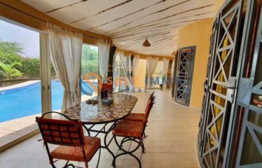 SOMONE : Magnifique villa à vendre