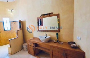 SOMONE : Magnifique villa à vendre