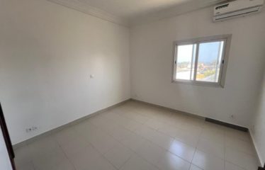 DAKAR ALMADIES : Très beau F4 corniche Almadies à louer