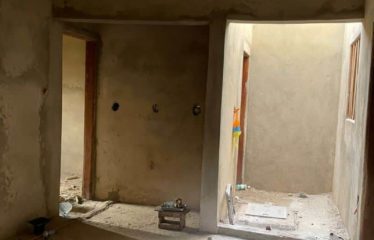 RUFISQUE : Maison en finition GOROM 2 près de Bambilor