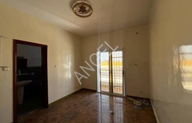 DAKAR MERMOZ  : Appartement au 3ème étage à louer sans ascenseur à Sotrac Mermoz
