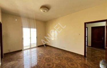 DAKAR MERMOZ  : Appartement au 3ème étage à louer sans ascenseur à Sotrac Mermoz