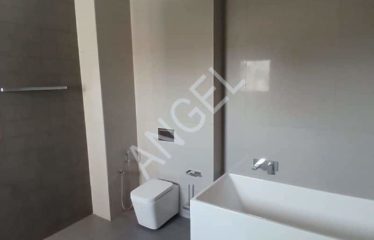 DAKAR FANN : Des appartements de type F6 à louer au  2ème étage