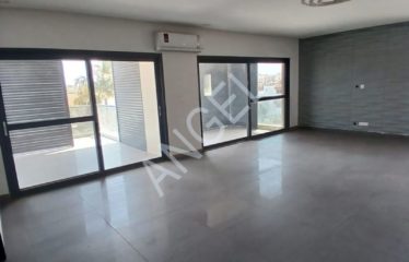 DAKAR FANN : Des appartements de type F6 à louer au  2ème étage