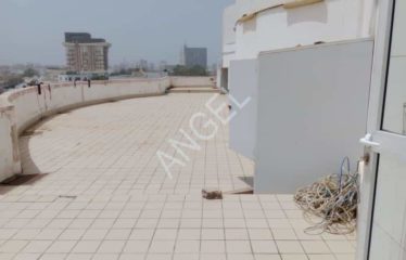 DAKAR PLATEAU : Plateau de Bureau  à louer en centre-ville