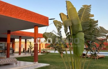 NGUERIGNE : Villa Maison d’hôtes 6 chambres avec piscine à vendre