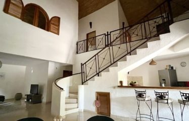 NGUERIGNE : Villa de charme avec piscine – Nguerigne Bambara