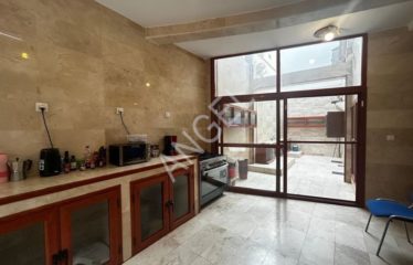 DAKAR MAMELLES : Villa à louer vide aux mamelles R+1+ terrasse