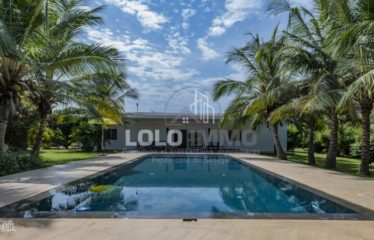 NGUERIGNE : Villa plain pied de 5 chambres sur un terrain de 5 838 m2 à vendre