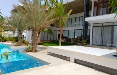 NGUERIGNE : Villa contemporaine d’exception 4 chambres avec piscine à vendre