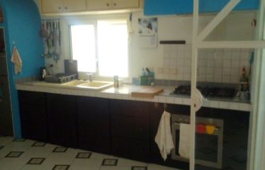 NGAPAROU : Villa de 3 chambres avec piscine à louer proche de la mer