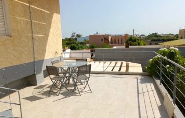 NGAPAROU : Villa de 3 chambres avec piscine + 1 Appartement T3 à vendre