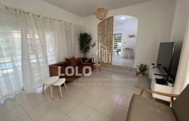 NGAPAROU : Villa 3 chambres avec piscine deuxième ligne à vendre