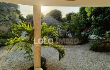 NGAPAROU : Villa-maison d’hôtes avec piscine à vendre