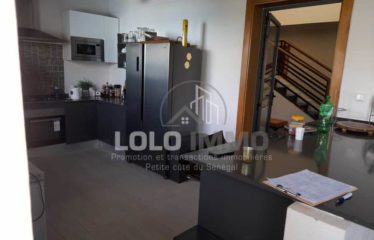 NGAPAROU : Villa contemporaine 6 chambres R+2 à vendre