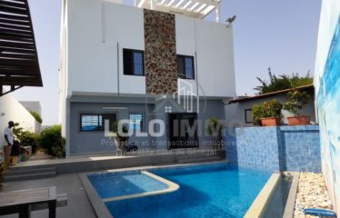 NGAPAROU : Villa contemporaine 6 chambres R+2 à vendre