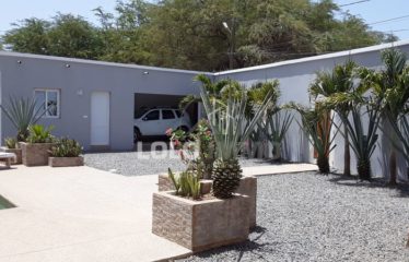 NGAPAROU : Villa contemporaine 4 chambres bord de mer à vendre