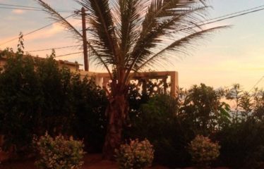 NGAPAROUY : Villa traditionnelle atypique 4 chambres avec vue sur mer à vendre