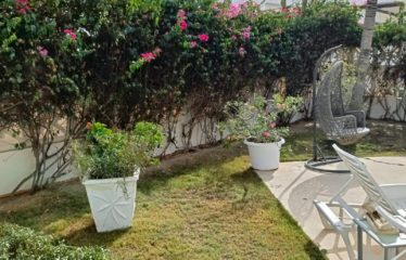 NGAPAROUY : Villa traditionnelle atypique 4 chambres avec vue sur mer à vendre