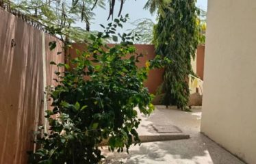 SOMONE : Villa 3 chambres avec piscine sur une parcelle de 600m2 à vendre