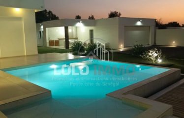 SOMONE : Villa standing au concept innovant avec piscine à vendre