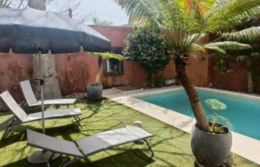 SALY : Charmante villa de 3 chambres avec piscine proche de la mer à vendre