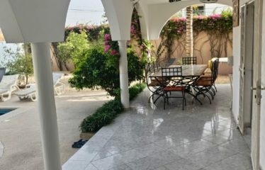 SALY : Charmante villa de 3 chambres avec piscine à vendre