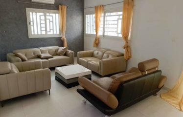 SALY : Charmante villa de 2 chambres avec piscine à vendre