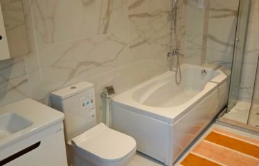 SALY : Villa contemporaine de 5 chambres avec piscine à louer à Saly Niakhakhal