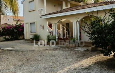 SALY : Villa 4 chambres titre foncier en résidence à vendre