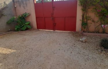 NGAPAROU : Appartement T2 avec piscine à louer – location longue durée
