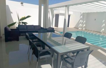 NGUERIGNE : Villa contemporaine de 3 chambres avec piscine à louer
