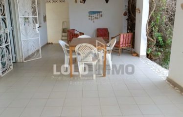 NDAYANE : Originale propriété composée de 2 villas jumelées face à l’océan à vendre