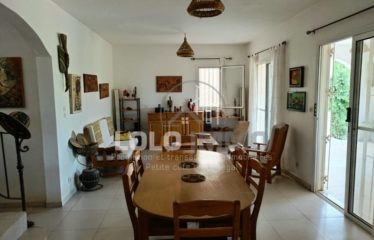 NDAYANE : Originale propriété composée de 2 villas jumelées face à l’océan à vendre