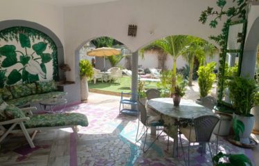 WARANG : Magnifique Riad (villa) de 3 chambres avec piscine à vendre