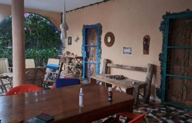 WARANG : Villa 4 chambres proche de la mer à vendre