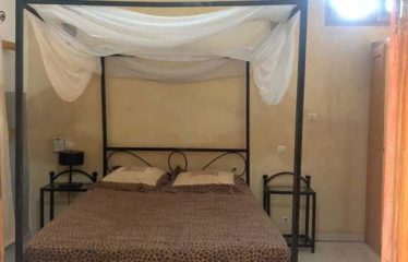 WARANG : Campement avec sa maison privative et restaurant à vendre