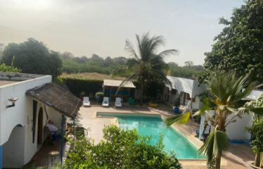 WARANG : Campement avec sa maison privative et restaurant à vendre