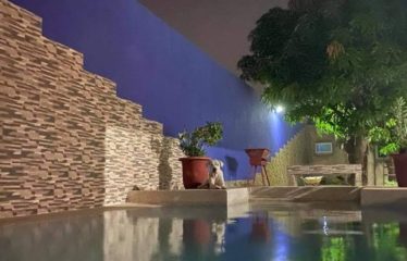 NIANING : Villa de 6 chambres avec piscine à vendre