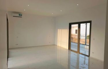 NGUERIGNE : Villa neuve contemporaine de 3 chambres avec piscine à vendre