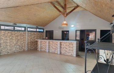 SALY : Bail commercial à vendre