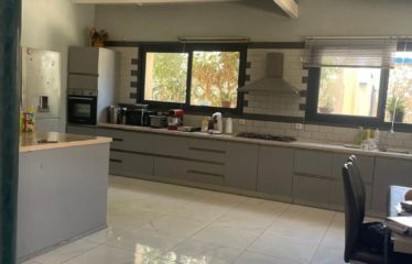 WARANG : Villa d’hôtes à vendre