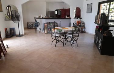 NGUERIGNE : Villa 3 chambres avec piscine à louer