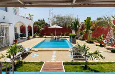 WARANG : Villa 5 chambres avec piscine à vendre