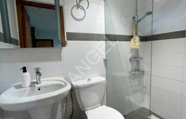 DAKAR POINT-E : Bel appartement meublé à louer au 3ème étage à Baobab