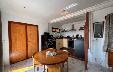 DAKAR POINT-E : Bel appartement meublé à louer au 3ème étage à Baobab