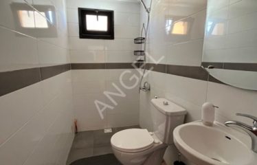 DAKAR POINT-E : Bel appartement meublé à louer au 3ème étage à Baobab
