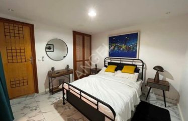 DAKAR POINT-E : Bel appartement meublé à louer au 3ème étage à Baobab