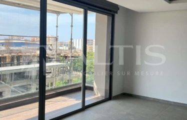 DAKAR POINT-E : Appartement F4 a louer