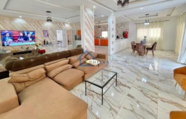 SALY : Villa meublée à vendre à Saly center